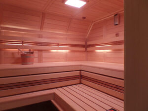 Sauna Dachschräge
